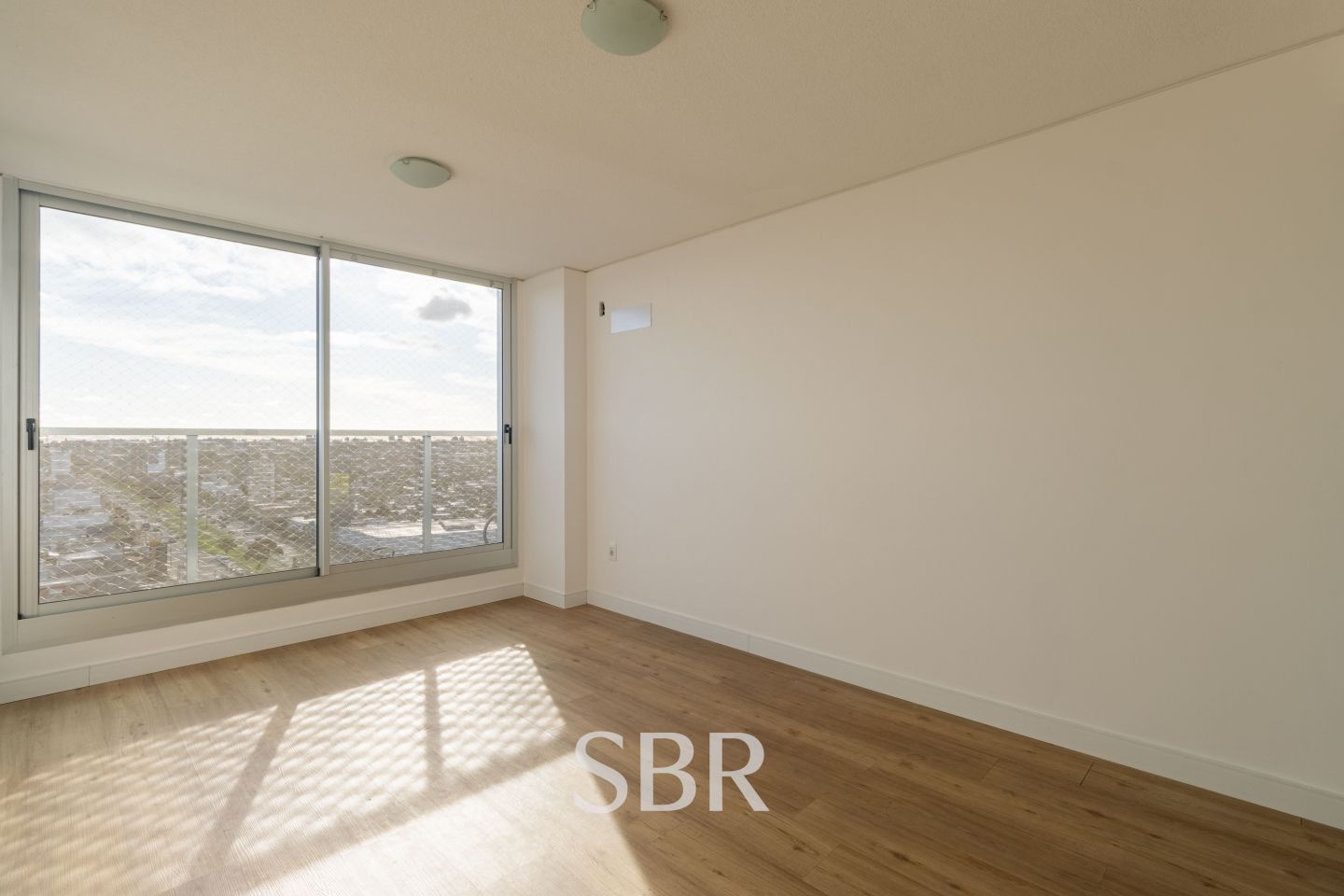 Alquiler Apartamento 2 Dormitorios En Malvín