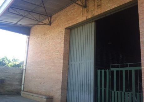 Vendo Depósito De 1.000 M2 De Primer Nivel