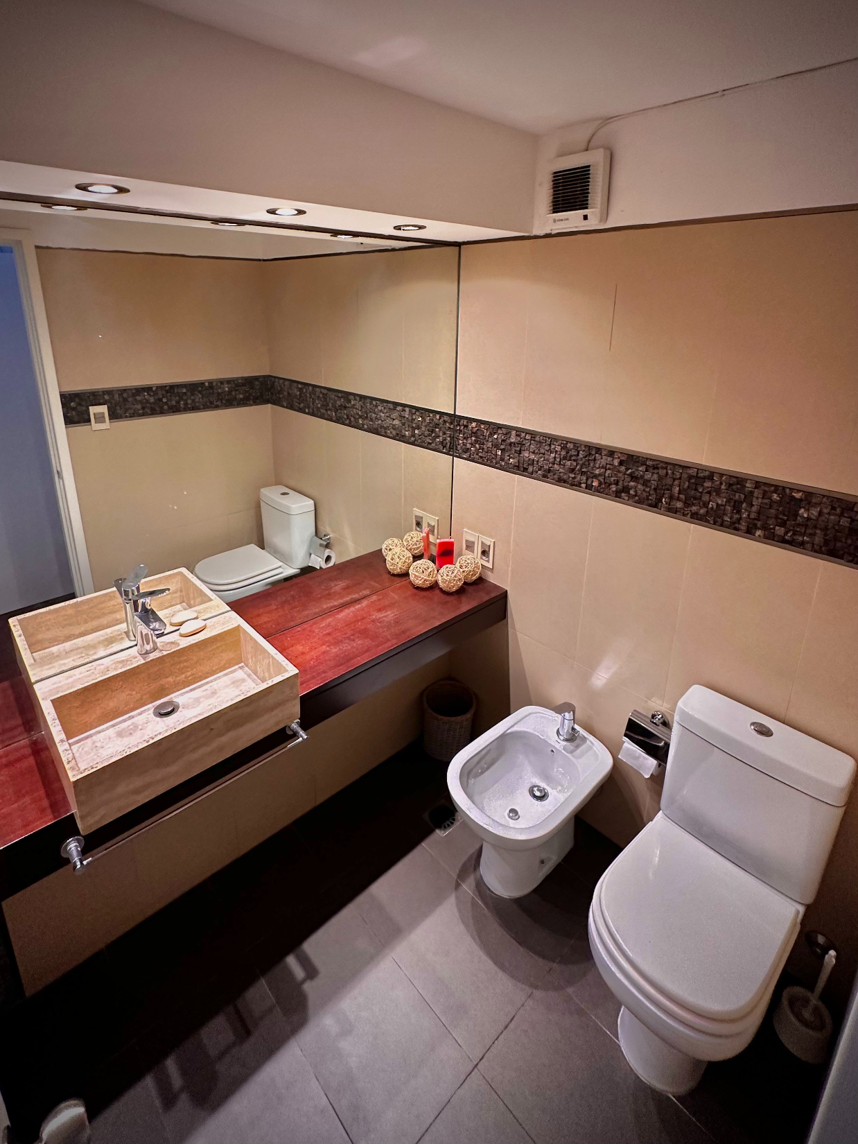 ALQUILER APARTAMENTO 3 DORMITORIOS POCITOS CON VISTA AL MAR · Foto 10
