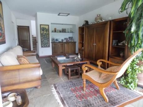 Casa En Venta Y Alquiler 3 Dormitorios