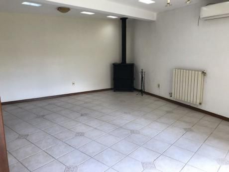 Casa En Venta 3 Dormitorios