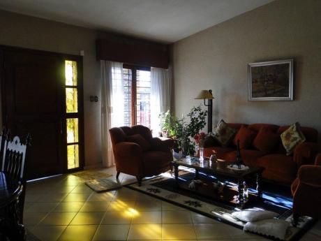 Casa En Venta 3 Dormitorios