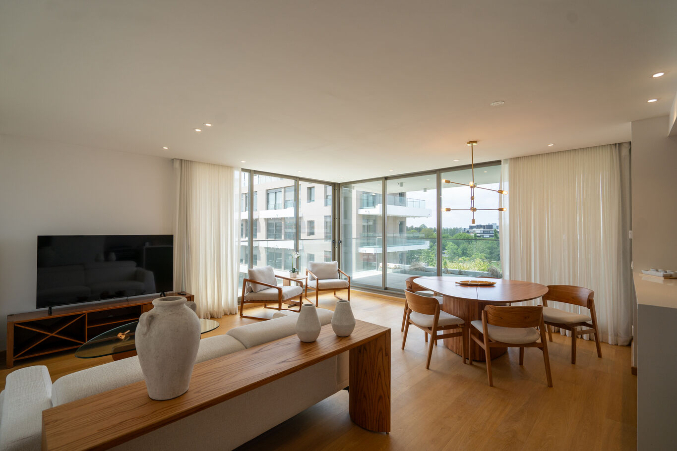 Venta y Alquiler de apartamentos de 2 dormitorios en Barrio Parques