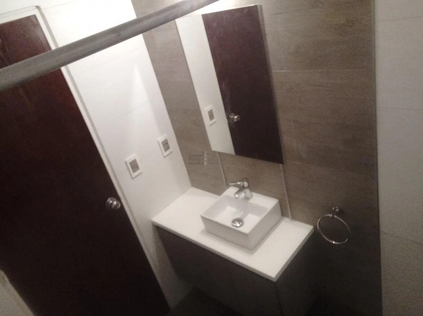 Se alquila/ Apartamento de un dormitorio en Parque Rodó · Foto 12