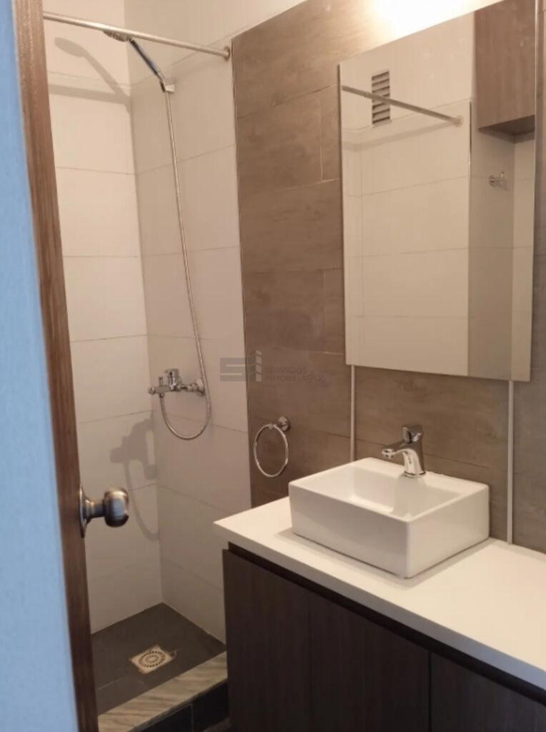Se alquila/ Apartamento de un dormitorio en Parque Rodó · Foto 11