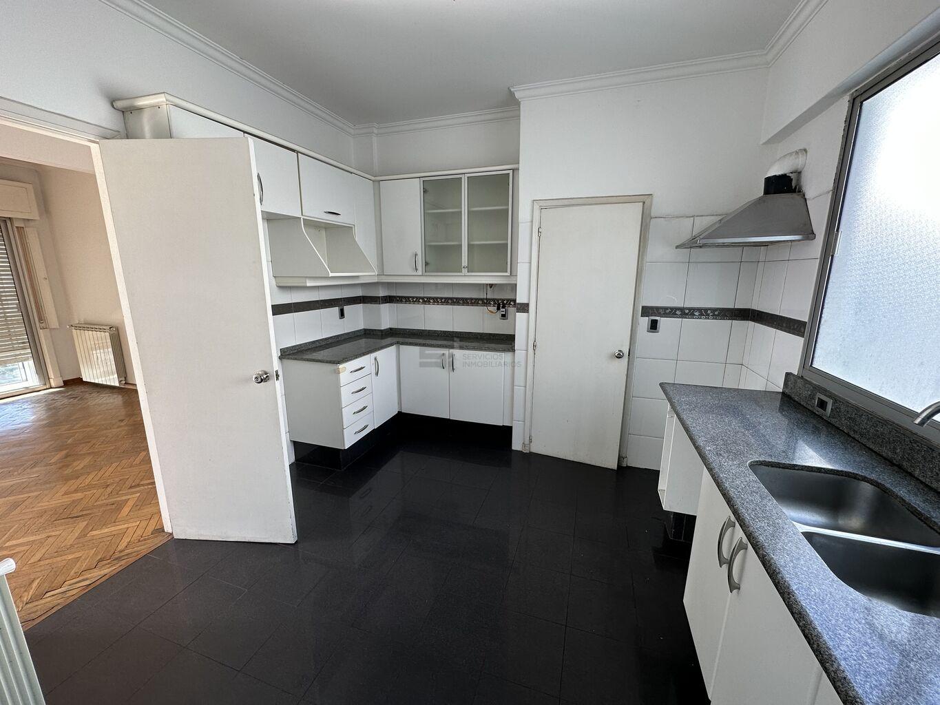 Alquiler apartamento de estilo 2 dormitorios 2 baños garaje Pocitos · Foto 9