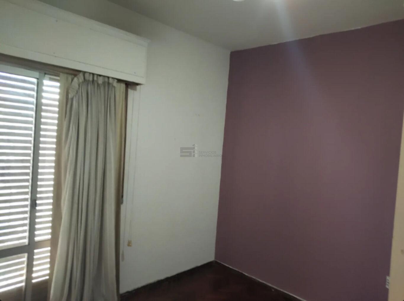 Si alquila apartamento de 2 dormitorios en Centro · Foto 11