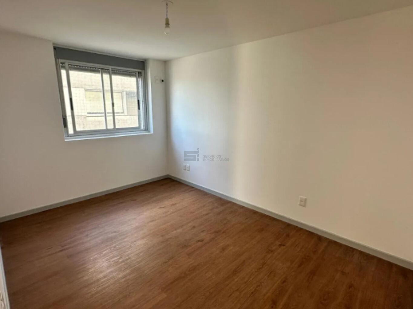 Se alquila Apartamento de dos dormitorios con garaje en Tres Cruces · Foto 9
