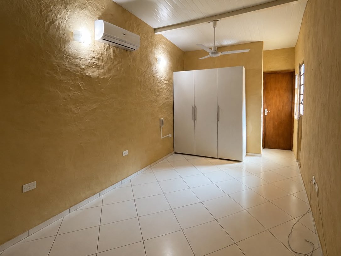 DUPLEX EN ALQUILER EN LAMBARÉ — foto 2