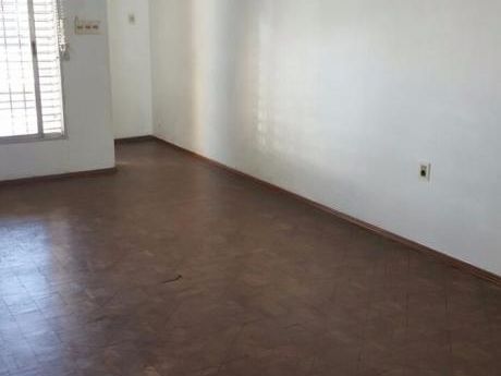 Excelente Casa En Sayago!!