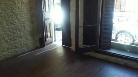 Casa Central - Buena Casa Reciclada En Pu, Acepta Banco!