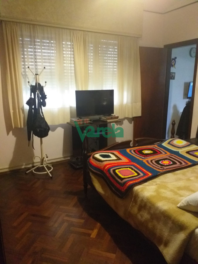Venta casa PU Villa Española 3 dorm fondo parrillero