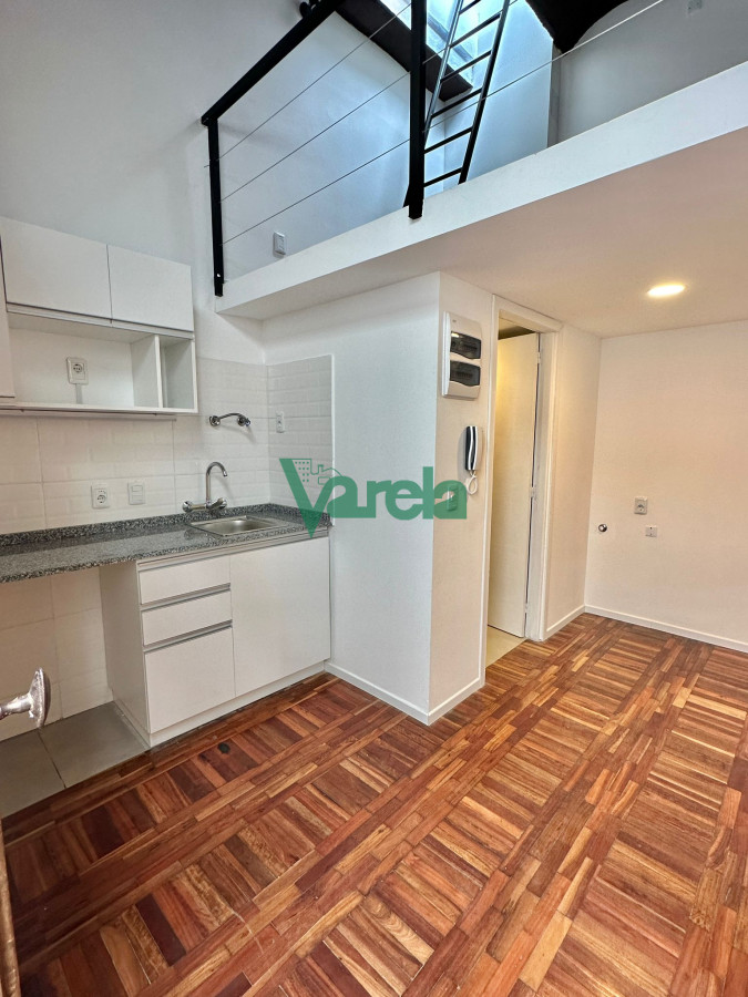 Alquiler apartamento duplex a estrenar Palermo 1 dormitorio gastos comunes incluidos