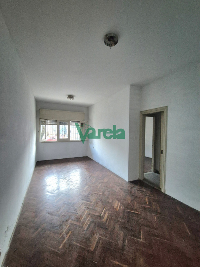 Venta apartamento planta baja con patio, 2 dormitorios Cordon