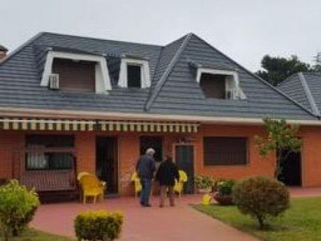 Excelente Chalet Tejas En El Pinar