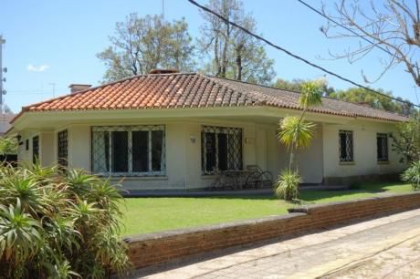Casa En Atlántida