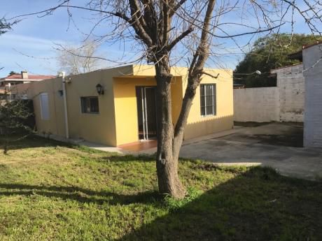 Casa En Villa Argentina