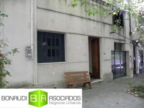 Venta - Centro - Casa Muy Amplia