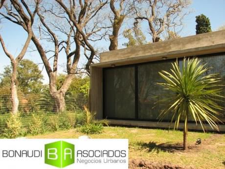 Venta - Colonia - Espectacular Casa