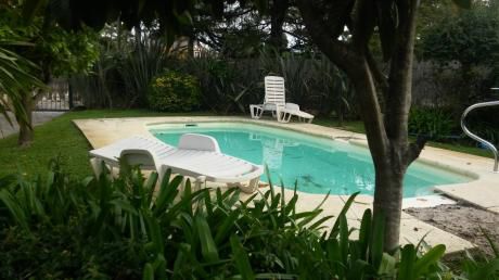 Solymar, 4d + 2b + Cochera + Piscina En Gran Terreno
