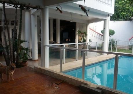 Vendo Hermosa Casa Sobre La Calle Walt Disney