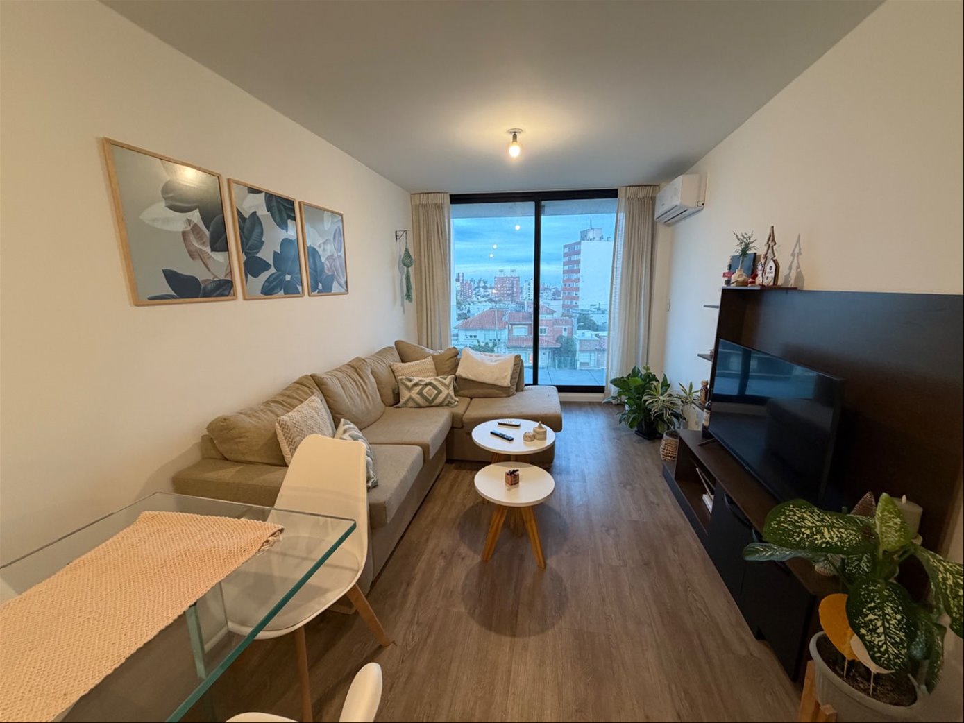 Venta de Apartamento nuevo impecable y con cochera oportunidad