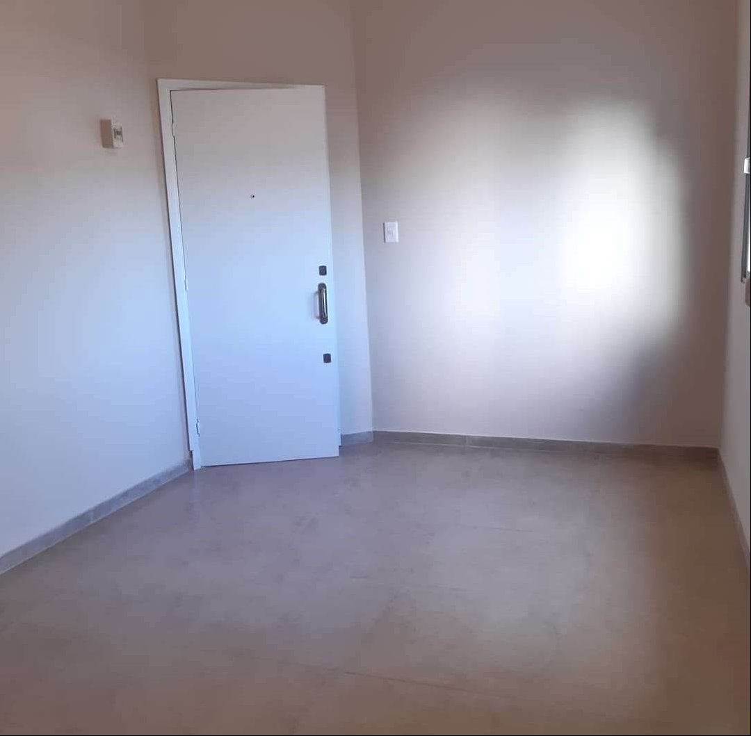 Alquiler de Apartamento en Buceo, próximo a Rambla y centro comercial