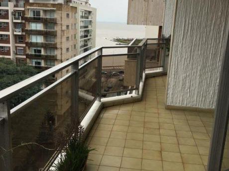 Estupenda Planta Prox Al Mar