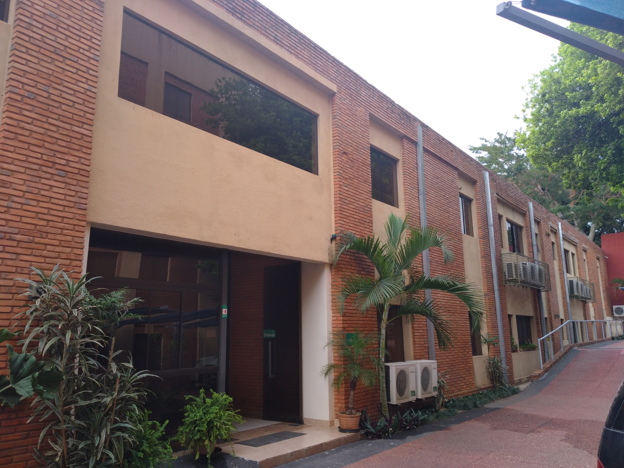 Departamento en Alquiler Bo. Las Mercedes — foto 3