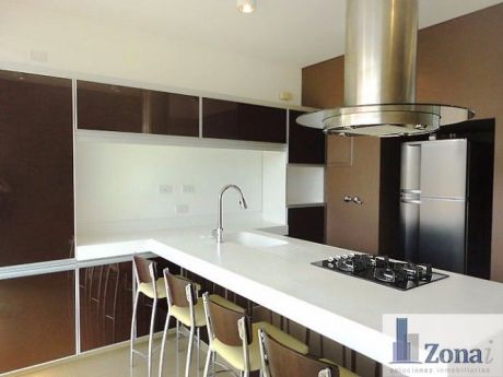 Hermosa Casa De 3 Dormts. En Las Palmas*en Cond