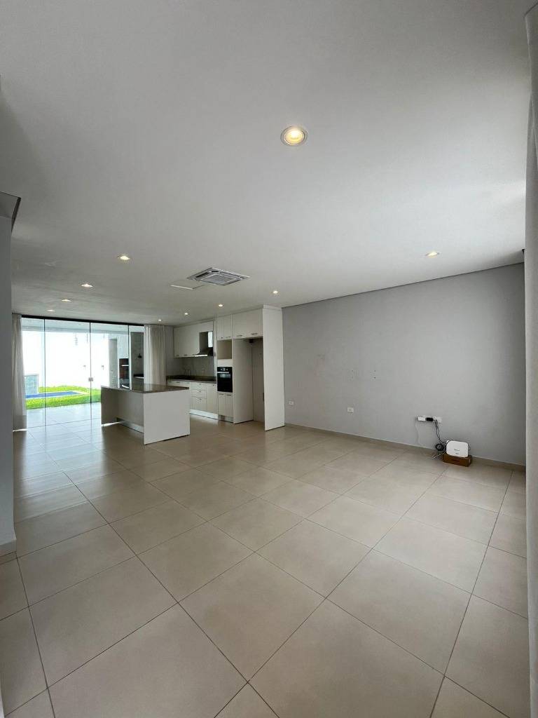 Alquilo duplex en Loma Pyta — foto 2