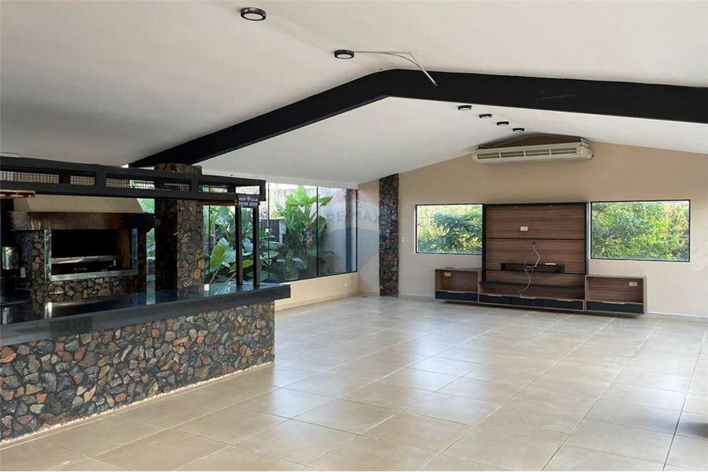Amplia & Lujosa Residencia en Itapúa Encarnación — foto 2
