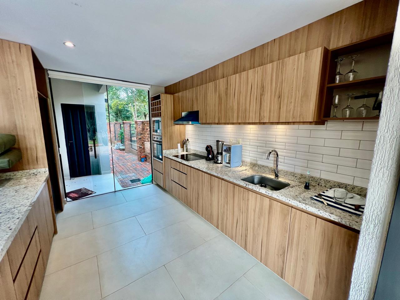VENDO HERMOSA RESIDENCIA EN SAN BER — foto 3