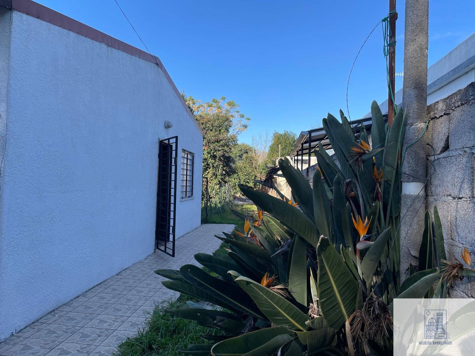 Casa en alquiler c/ cochera abierta!! · Foto 10