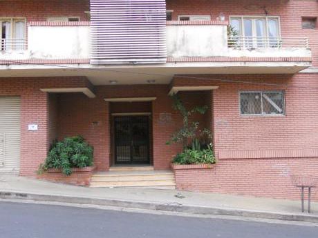 Alquilo Salón Comercial Zona Colegio Cristo Rey