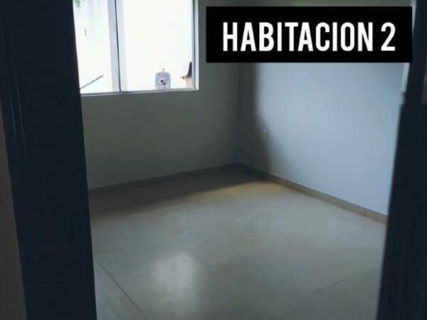 VENDO CASA EN PEDRO JUAN CABALLERO C/ PISCINA - foto 3