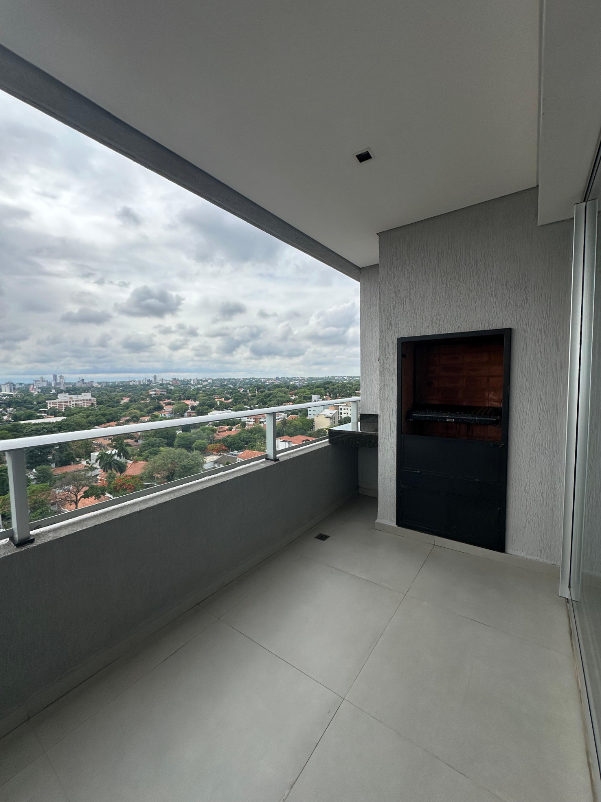 ALQUILO DEPARTAMENTO DE 2 DORMITORIOS EN SUITE EN BARRIO JARA — foto 3