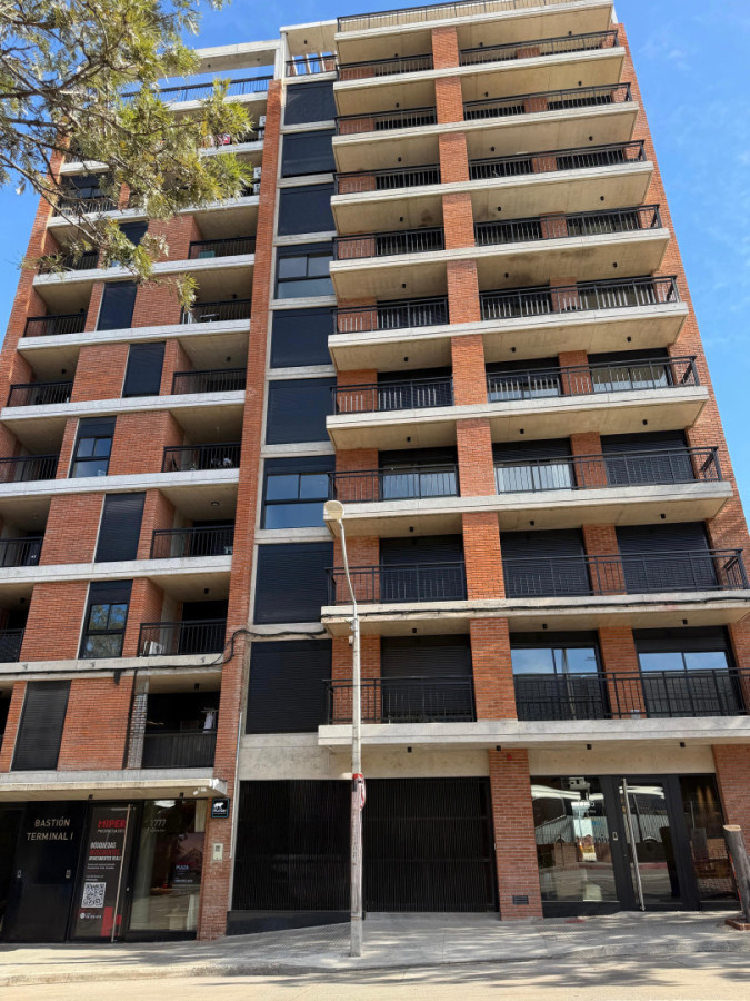 Alquiler apartamento 1 dormitorio a estrenar  en Tres Cruces