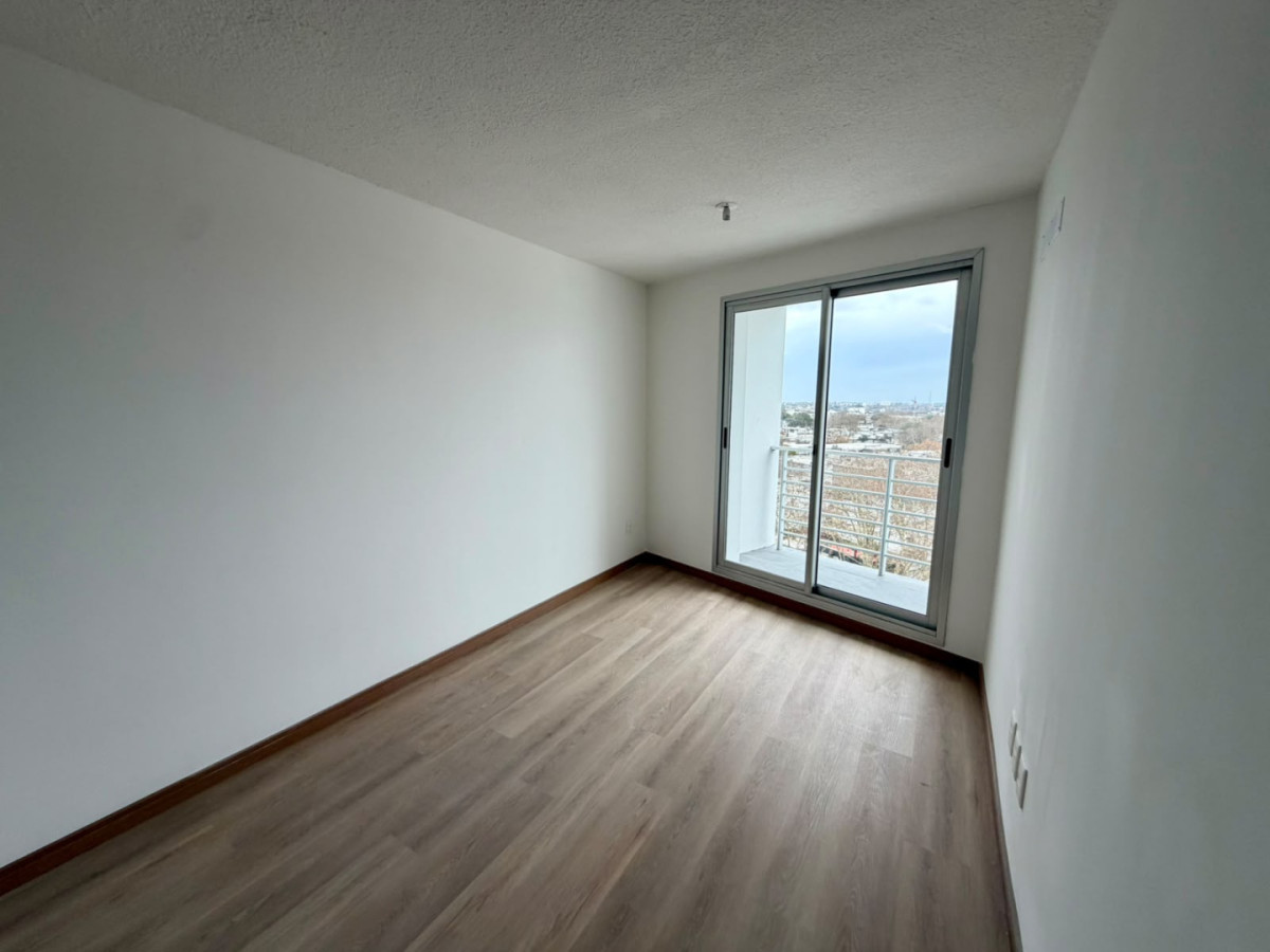 Alquiler 1 dormitorio a estrenar, 9º piso, al frente - Tres Cruces · Foto 7