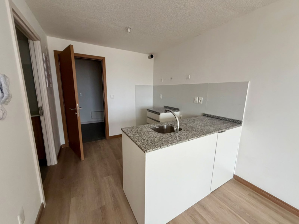 Alquiler 1 dormitorio a estrenar, 9º piso, al frente - Tres Cruces · Foto 5