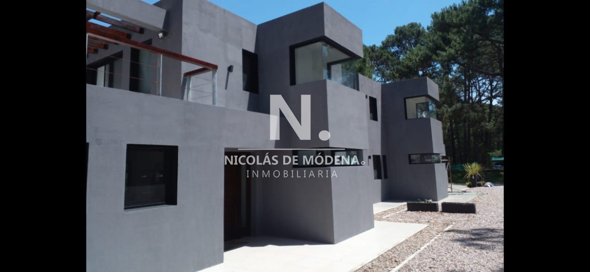 Departamento en venta bajo precio de mercado en Solanas