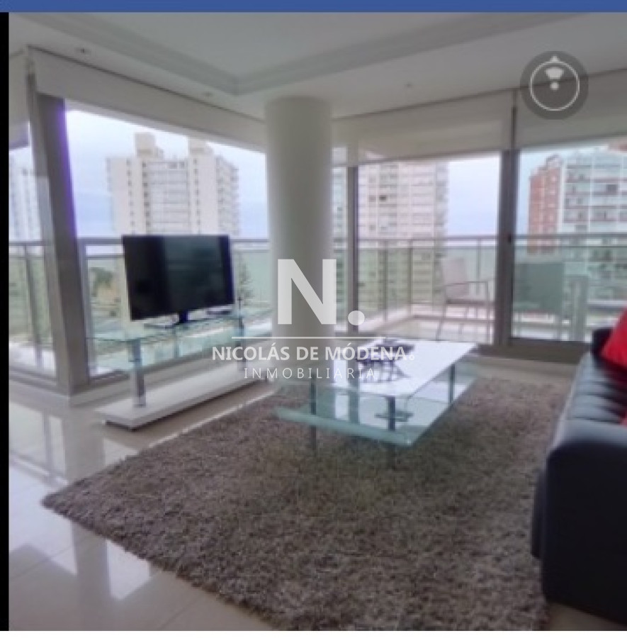 Apartamento en venta en Torre Imperiale, Playa Brava - Punta del Este