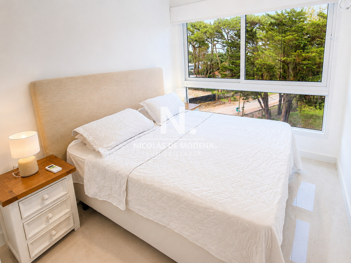 Apartamento de 1 dormitorio en venta, con vista a agradable entorno