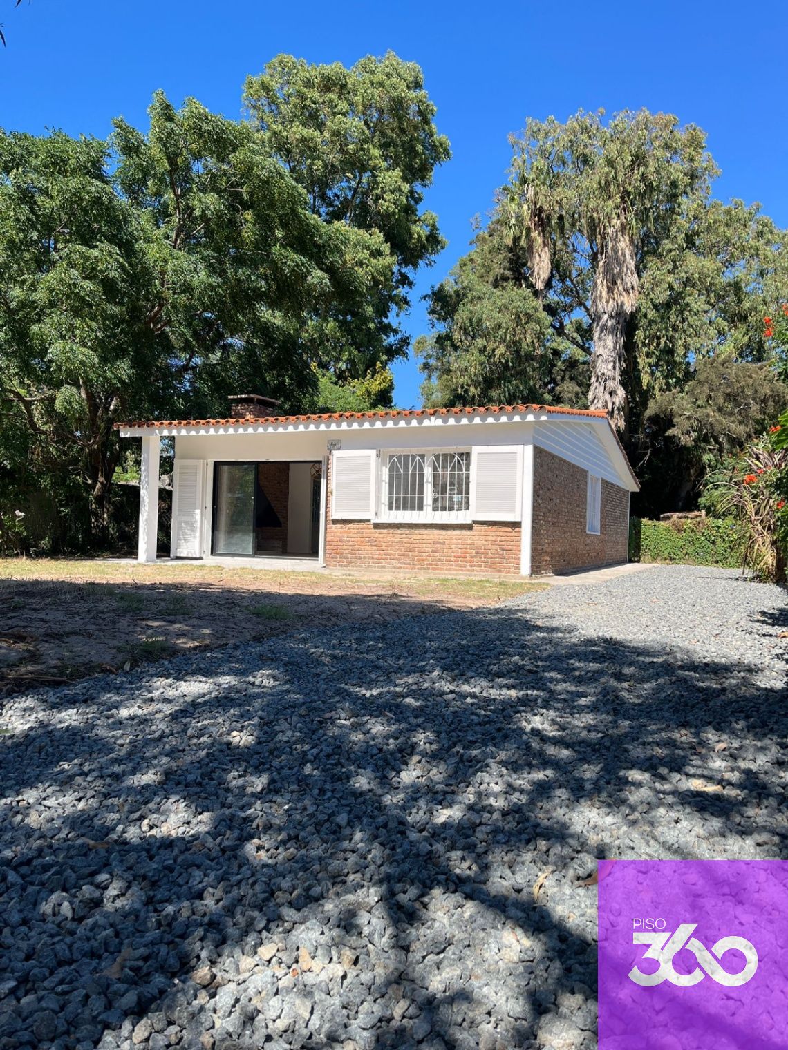 Casa en Solymar Sur de 3 dormitorios en terreno de 800m2 !! reciclada !!
