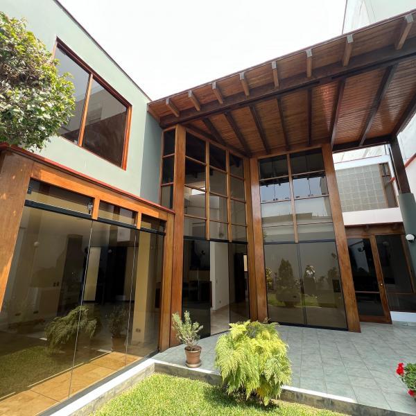 Casa en alquiler en Santiago de Surco