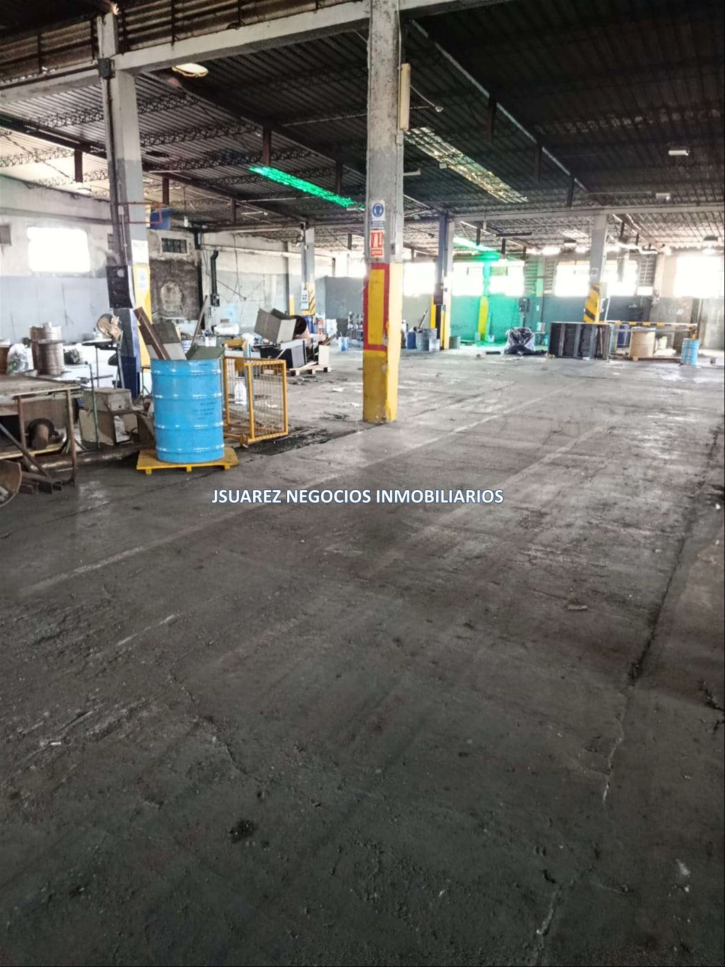 J.S Buena planta industrial sobre Luis B Berres. 3600 m2
