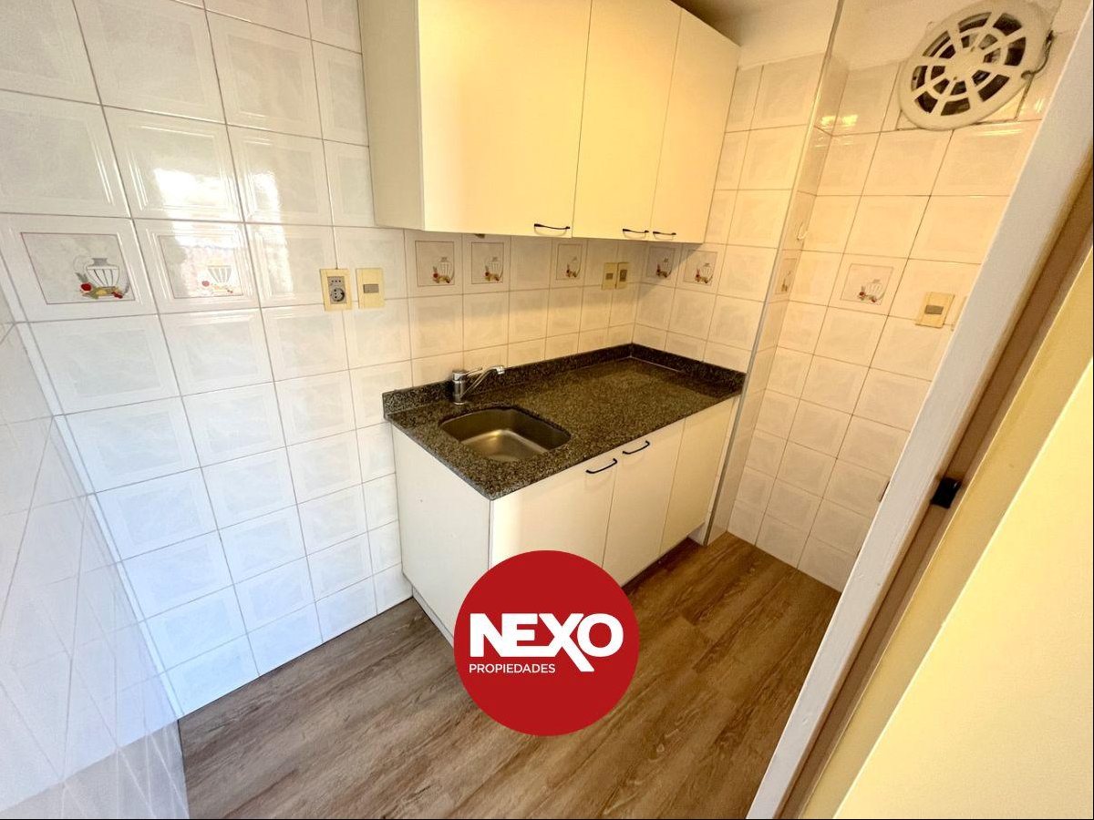 Frente al Parque Villa Biarritz 1 dormitorio, VISTAS, Apartamento Alquiler · Foto 9