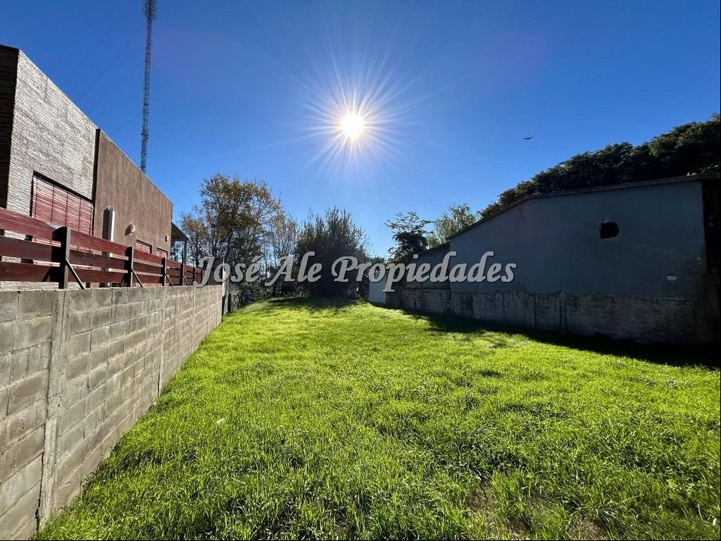 EN ALQUILER TERRENO DE 650M2 UBICADO A METROS DE LA PLAZA DE TOROS, COLONIA. · Photo 6