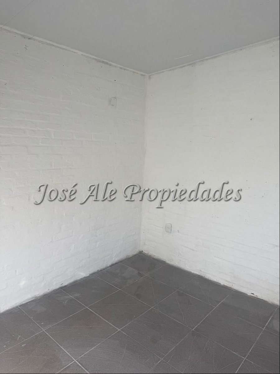 EN ALQUILER CASA DE 2 DORMITORIOS UBICADA EN FERRANDO, COLONIA. · Photo 8