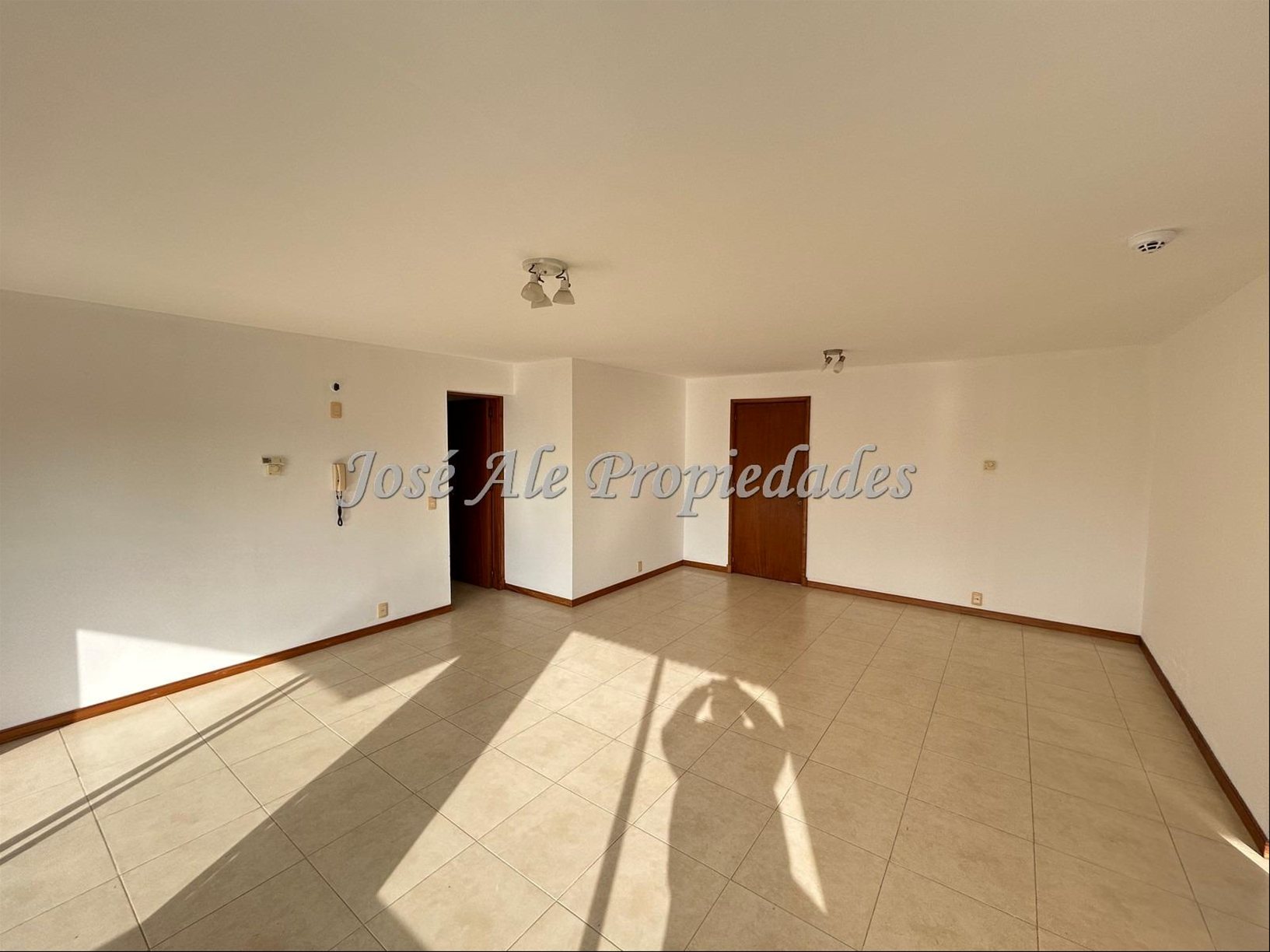 EN ALQUILER APARTAMENTO DE 1 DORMITORIO, SOBRE LA RAMBLA DE COLONIA. · Photo 5